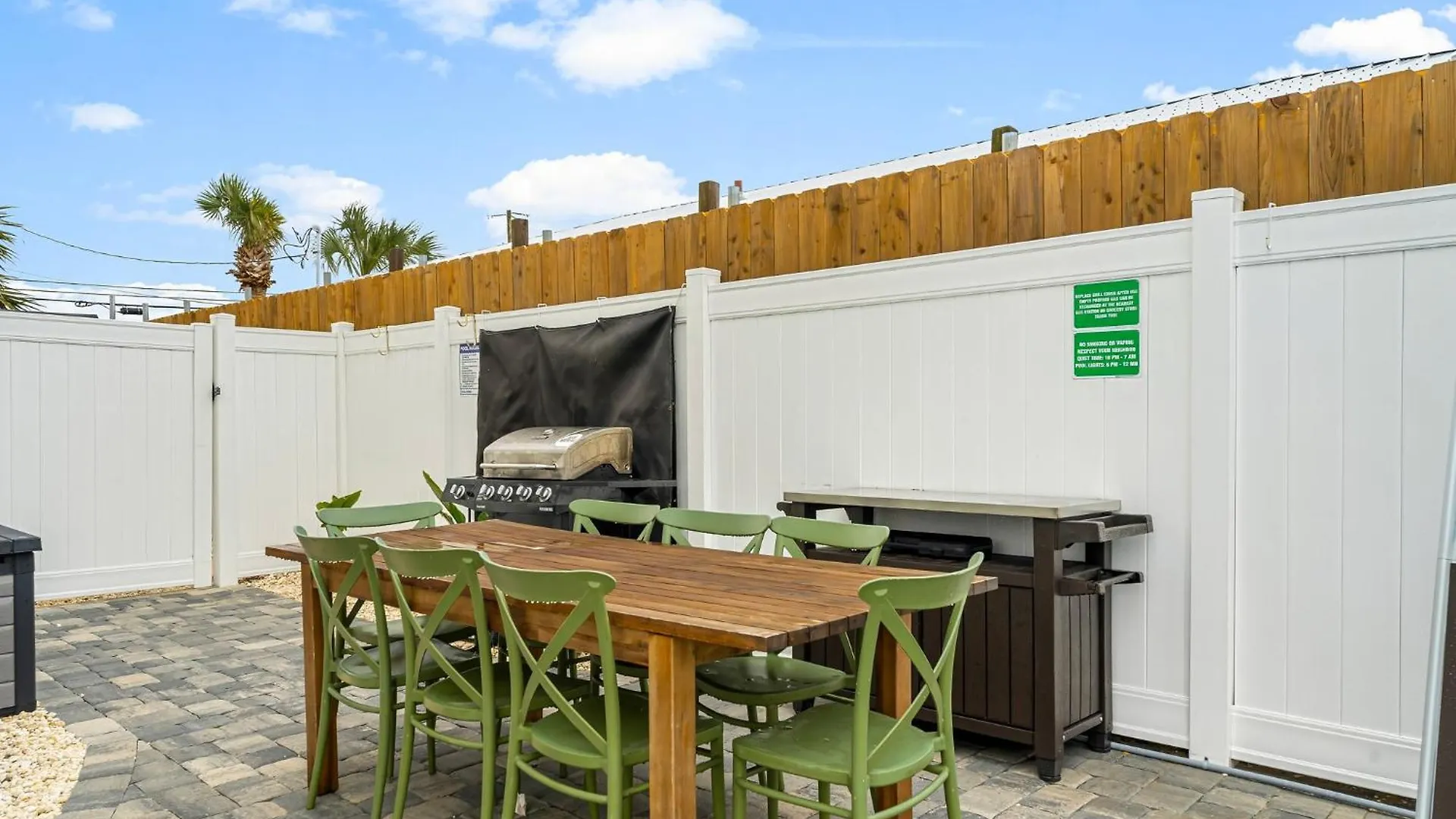 Апартаменты Lime And Dandy Pool Golf Grill Bar Games Near Beach Панама-Сити США