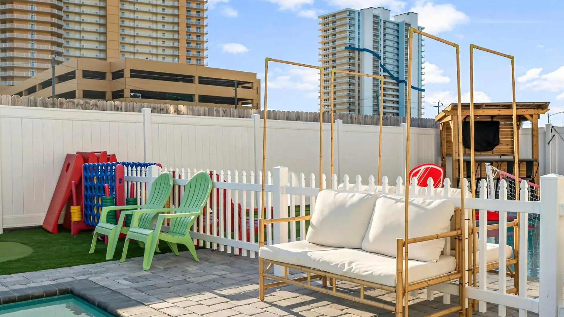 Апартаменты Lime And Dandy Pool Golf Grill Bar Games Near Beach Панама-Сити