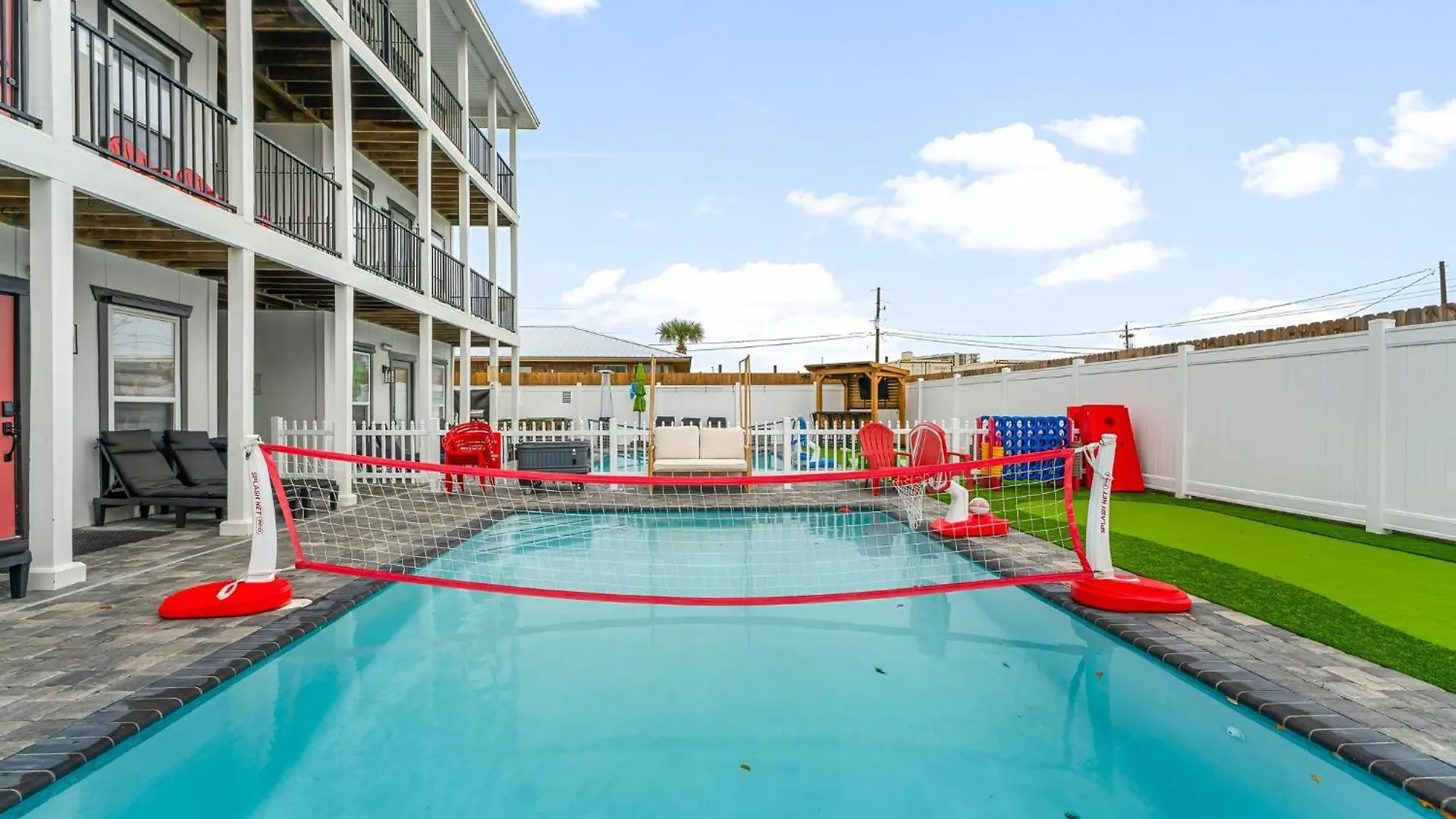 Lime And Dandy Pool Golf Grill Bar Games Near Beach Panama City Beach