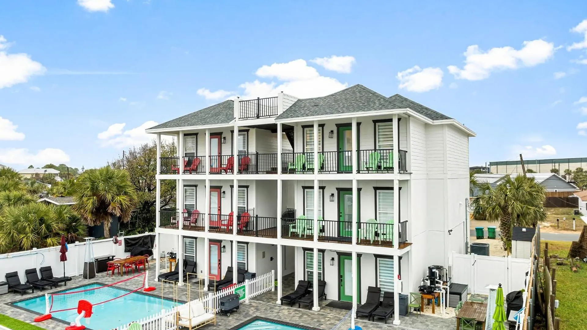 Apartment Lime And Dandy Pool Golf Grill Bar Games Near Beach Panama City Beach